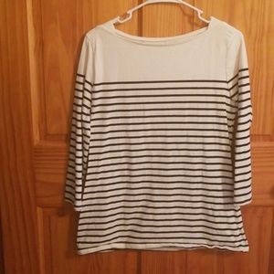 Striped quarter length shirt
